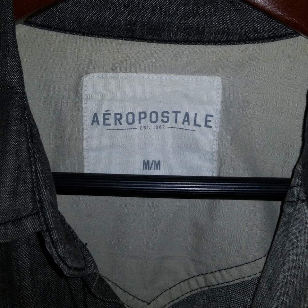 Shirt - Picture 4 of 4